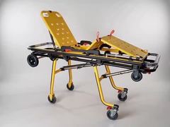 Medical automatic boarding transfer stretcher with brake-equipped silent universal wheels