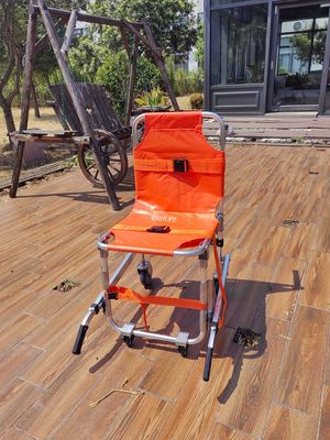 Vierwiel aluminium legering trappenstaander opvouwbaar PVC-stof voor spoedeisende patiënttransfer