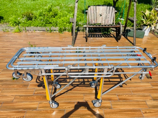 Goede prijs. Aluminium legering been verstelbare vouw ambulance brancard vervoeren gewonden online